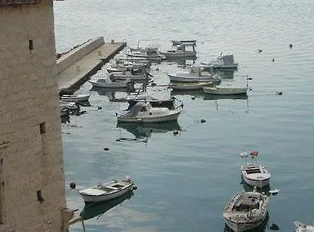فندق مبيت وإفطار Xiv Century Kaštela