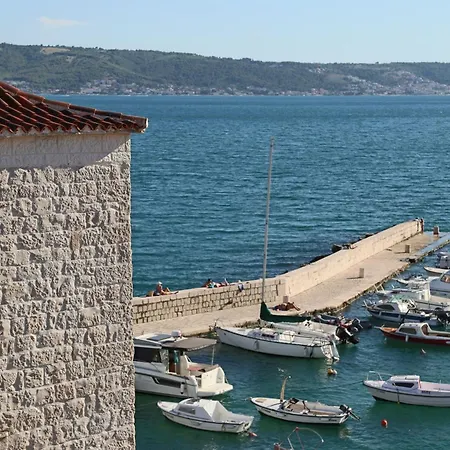 Xiv Century Kaštela