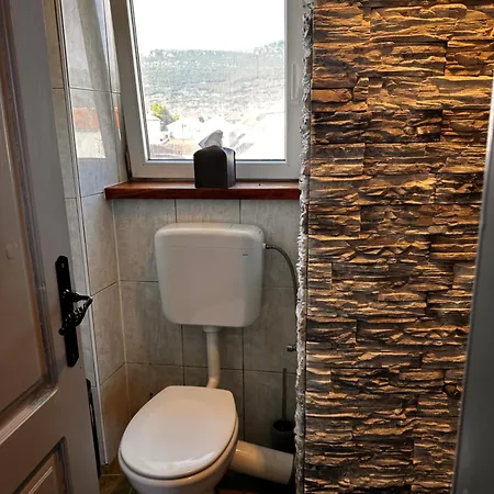 krevet i doručak XIV Century Rooms 3*