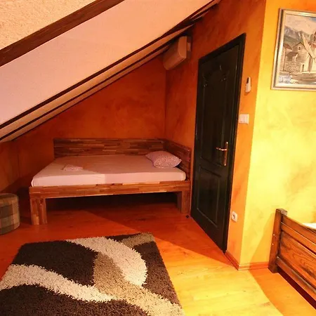 Bed & Breakfast XIV Century Rooms
