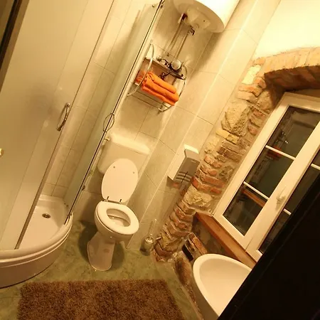 XIV Century Rooms 3* Kastela