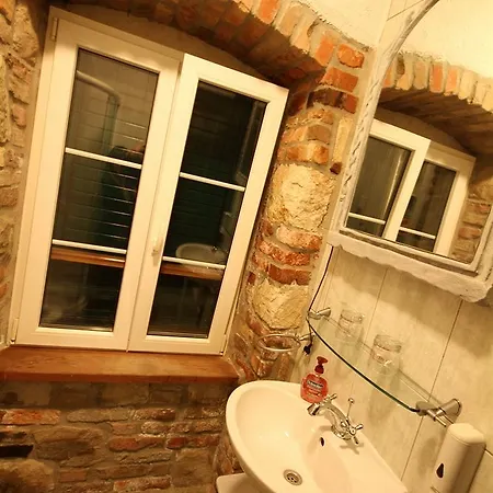 Xiv Century Bed & Breakfast 3*