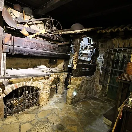 Xiv Century Bed & Breakfast 3*