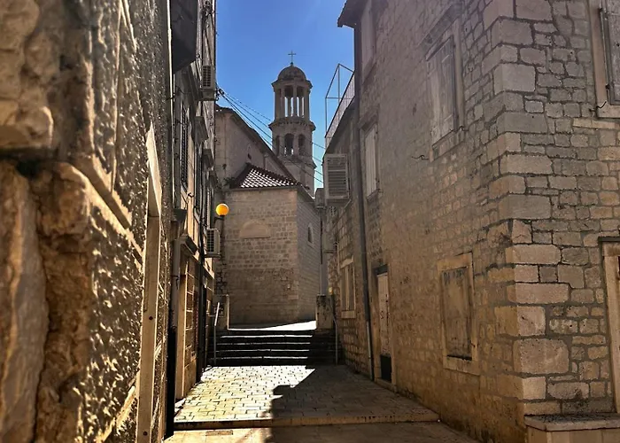 Xiv Century 3* Kaštela