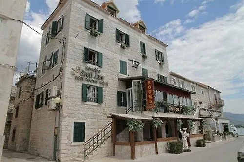 Xiv Century Nocleg ze śniadaniem